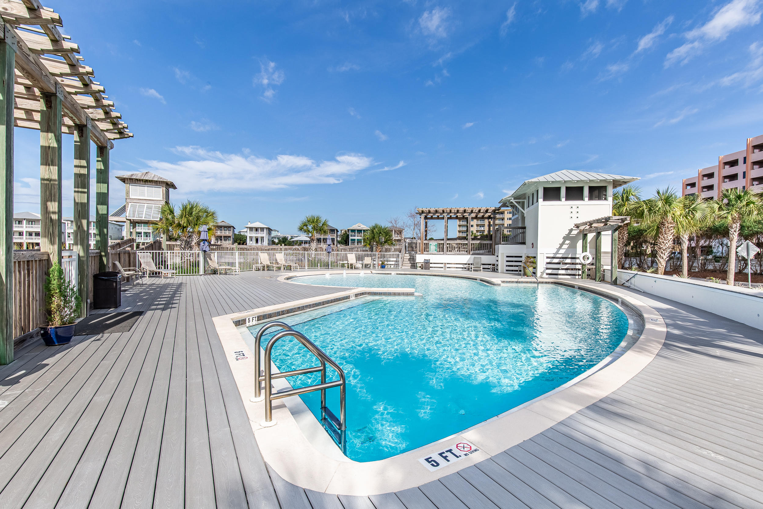 DESTIN POINTE - Residential