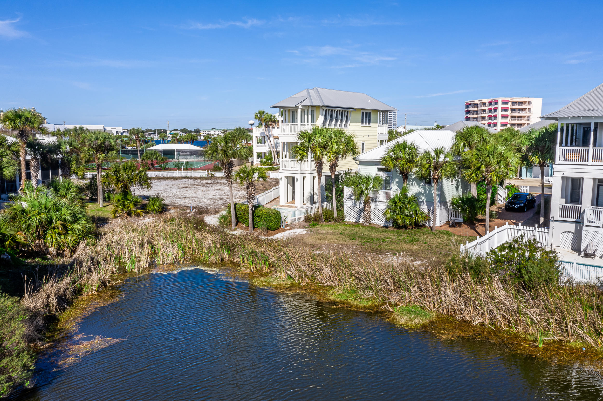DESTIN POINTE - Residential