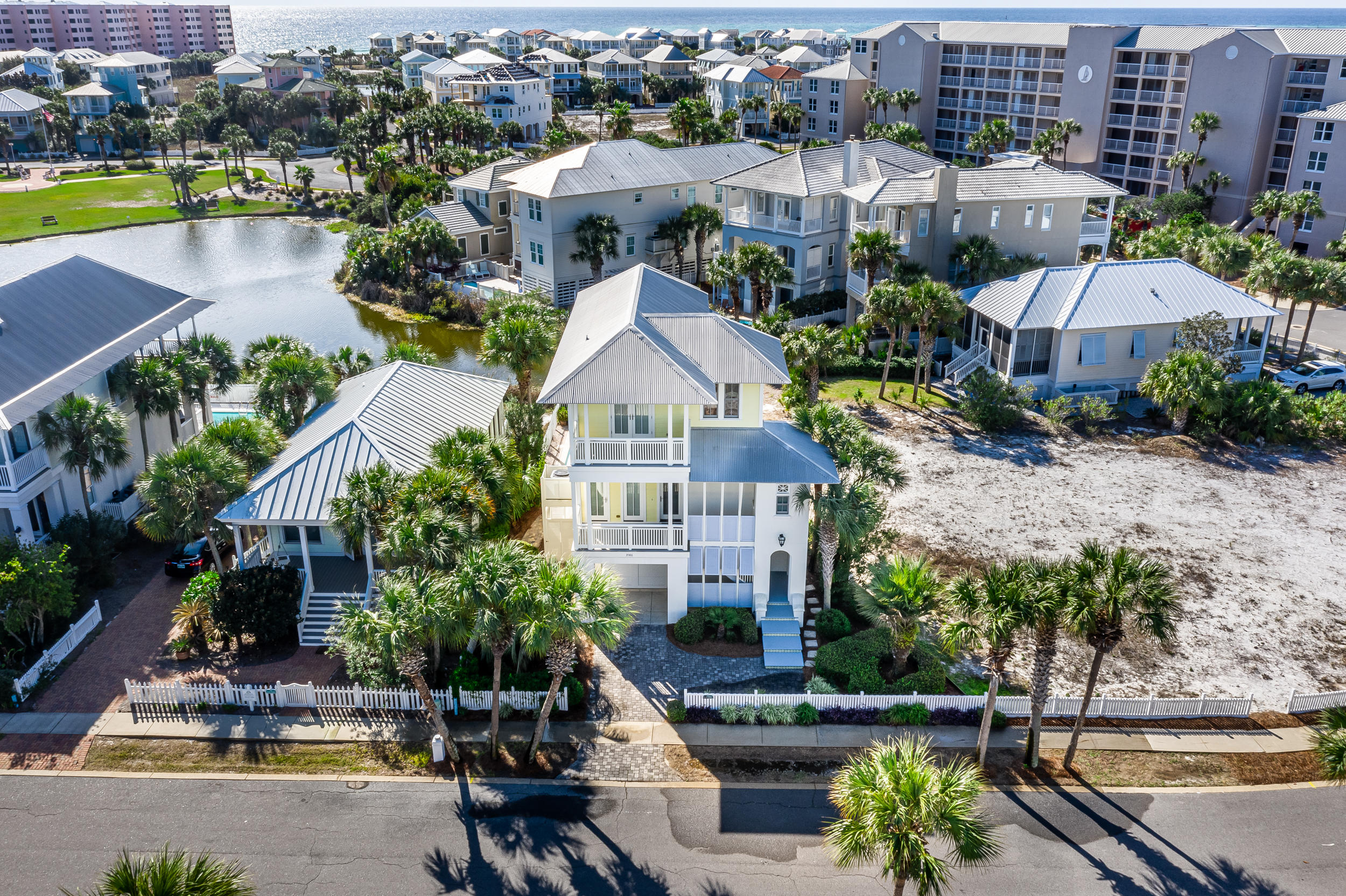 DESTIN POINTE - Residential
