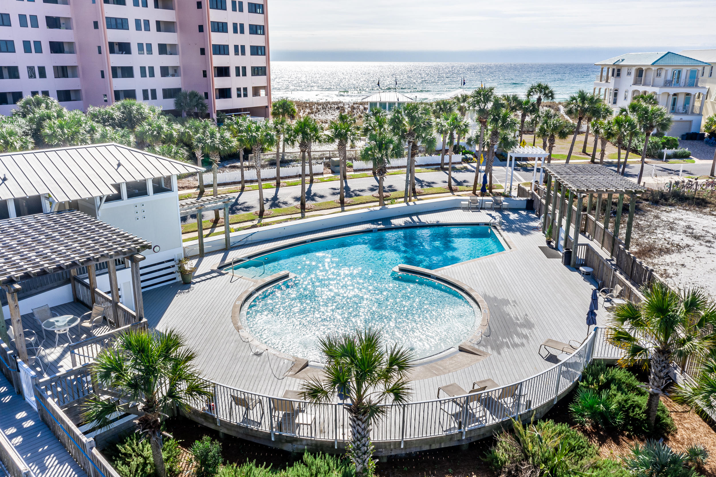 DESTIN POINTE - Residential