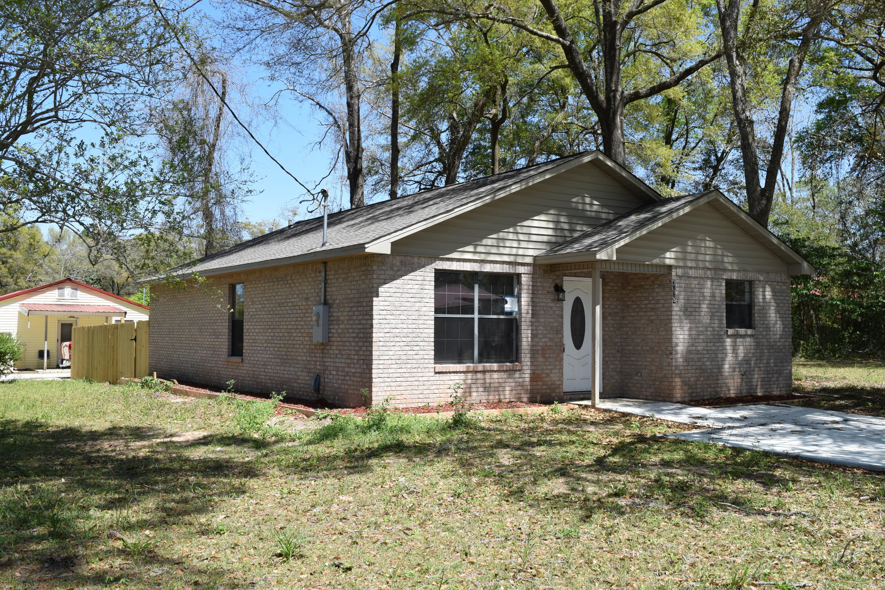 CRESTVIEW - Residential