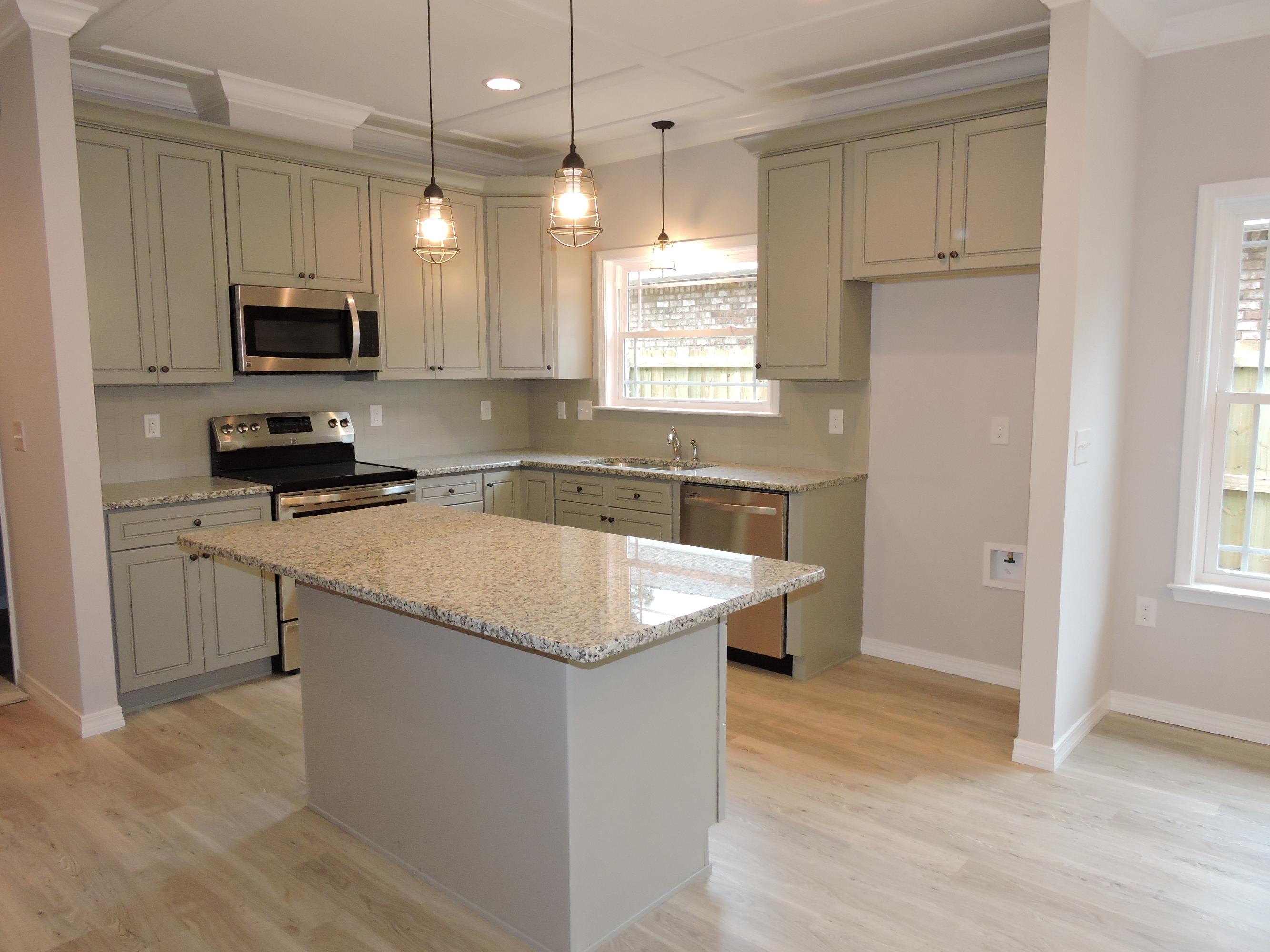 VALPARISO P/C #6 LOTS 6 & 7 BLK 82 - Residential