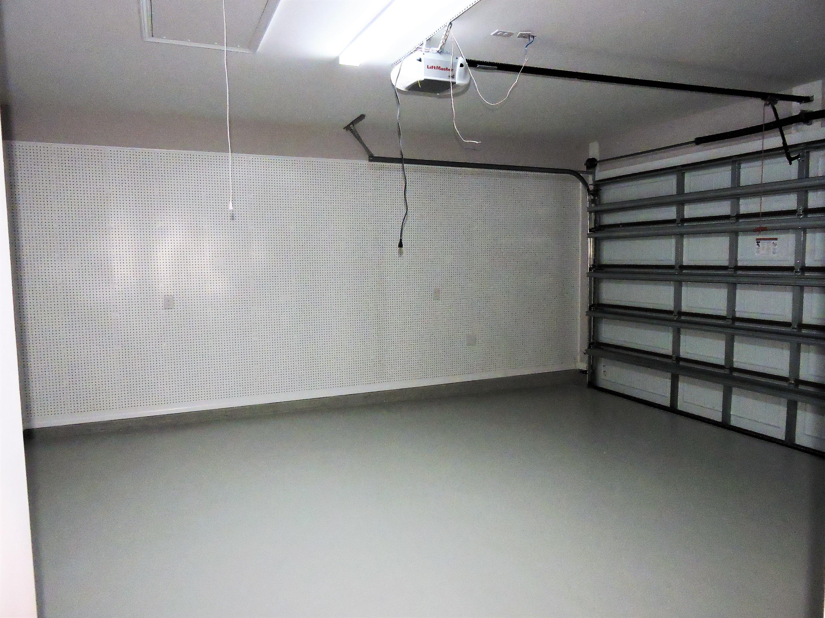 VALPARISO P/C #6 LOTS 6 & 7 BLK 82 - Residential