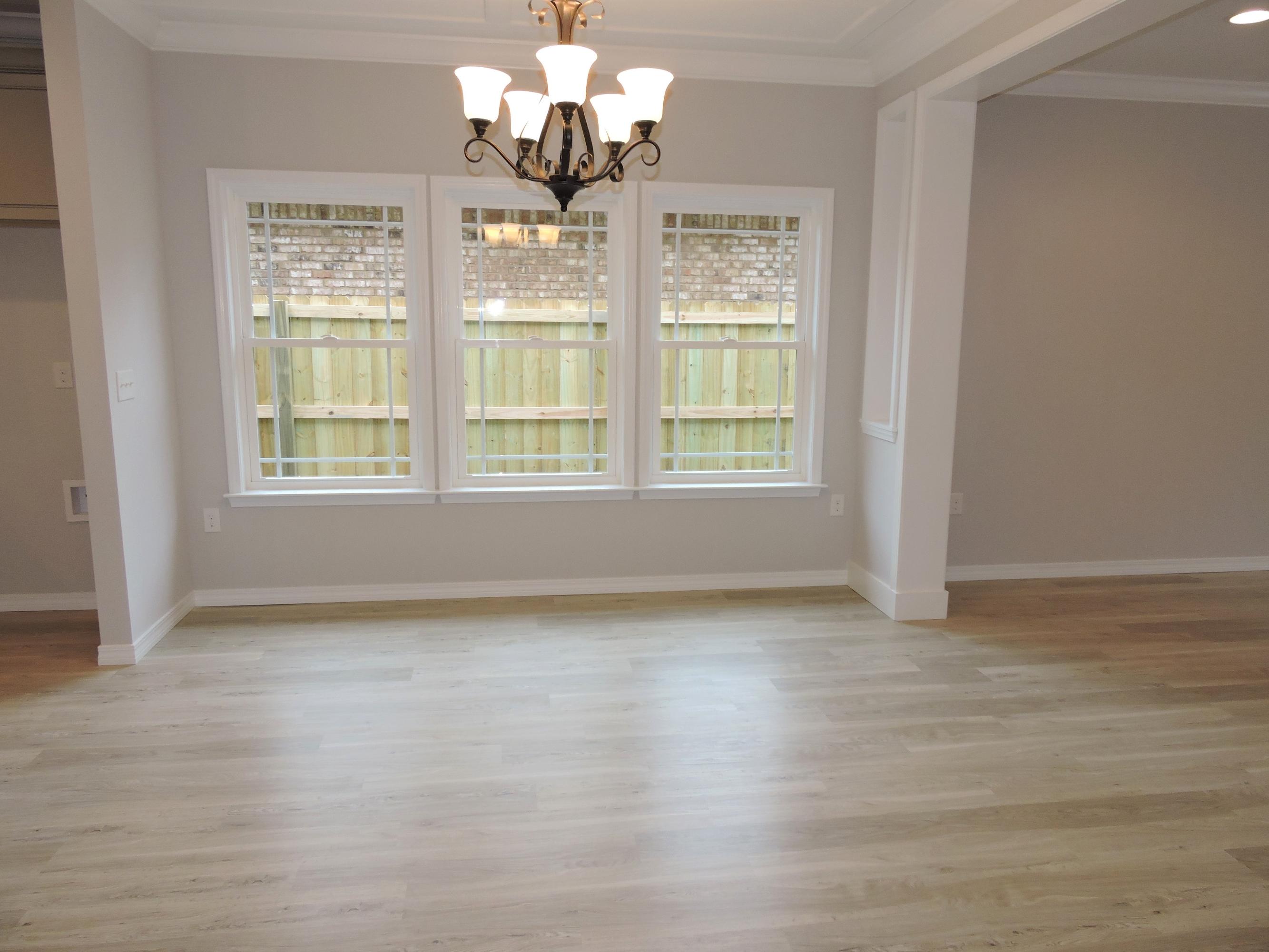 VALPARISO P/C #6 LOTS 6 & 7 BLK 82 - Residential