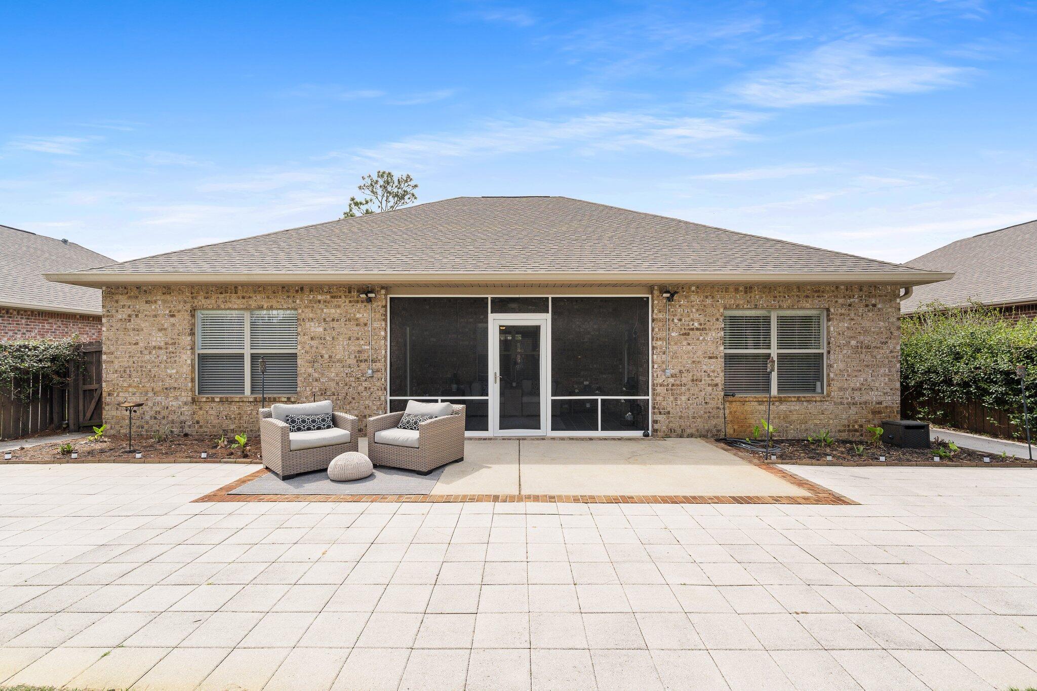 WHISPERING LAKE - Residential Lease