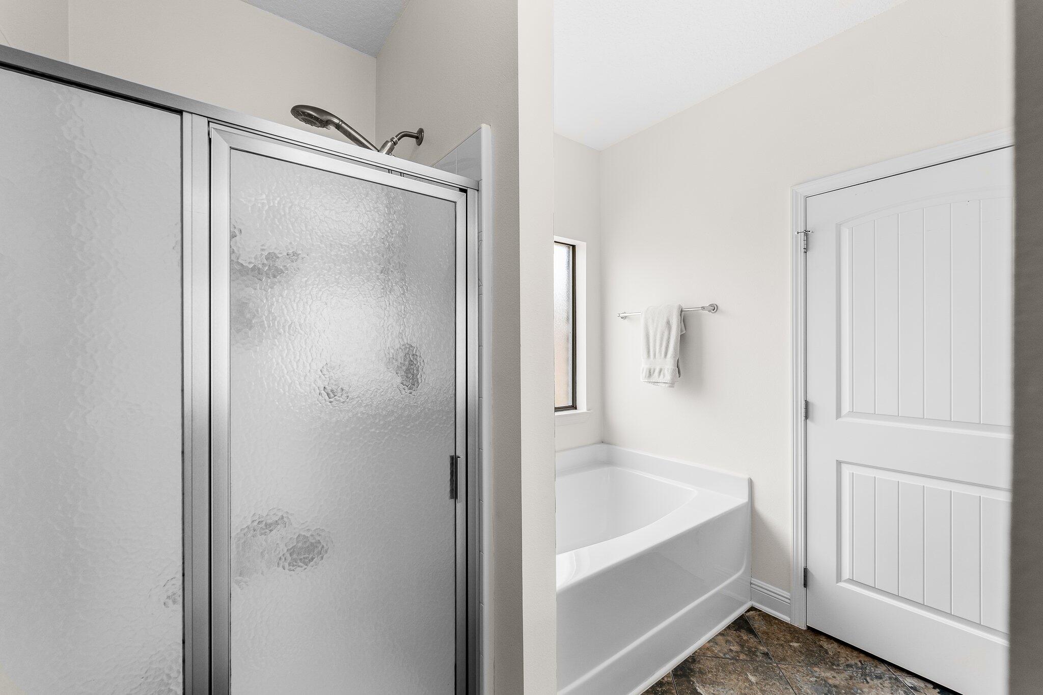 WHISPERING LAKE - Residential Lease