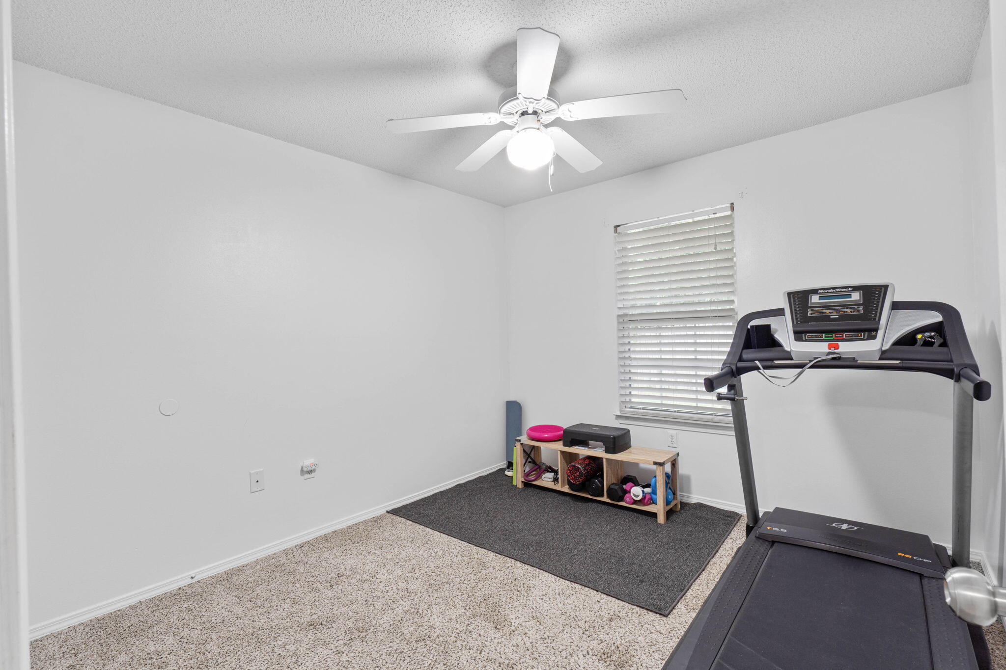 HUNTERS RUN S/D - Residential