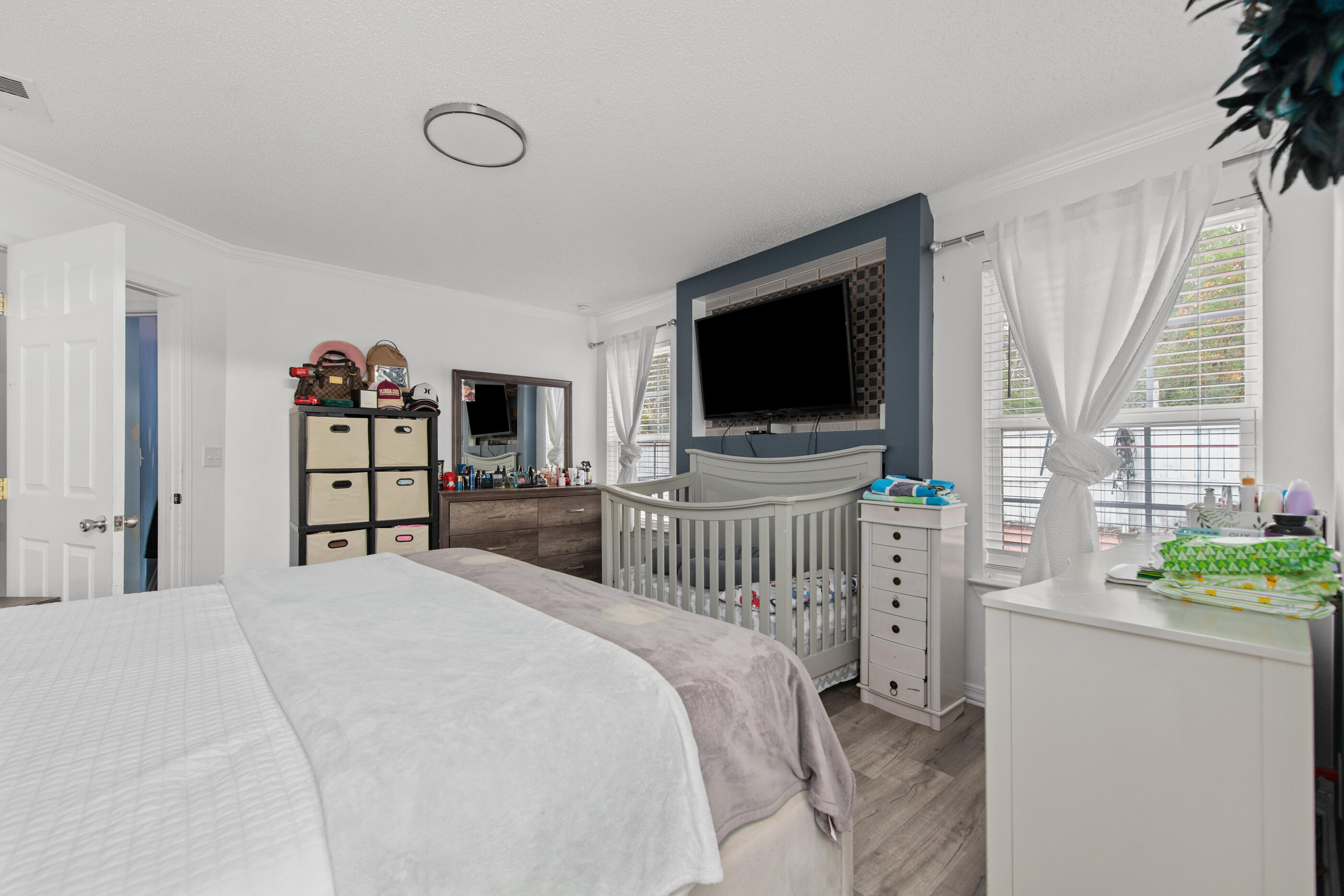 HOLLY GROVE SOUTH - Residential