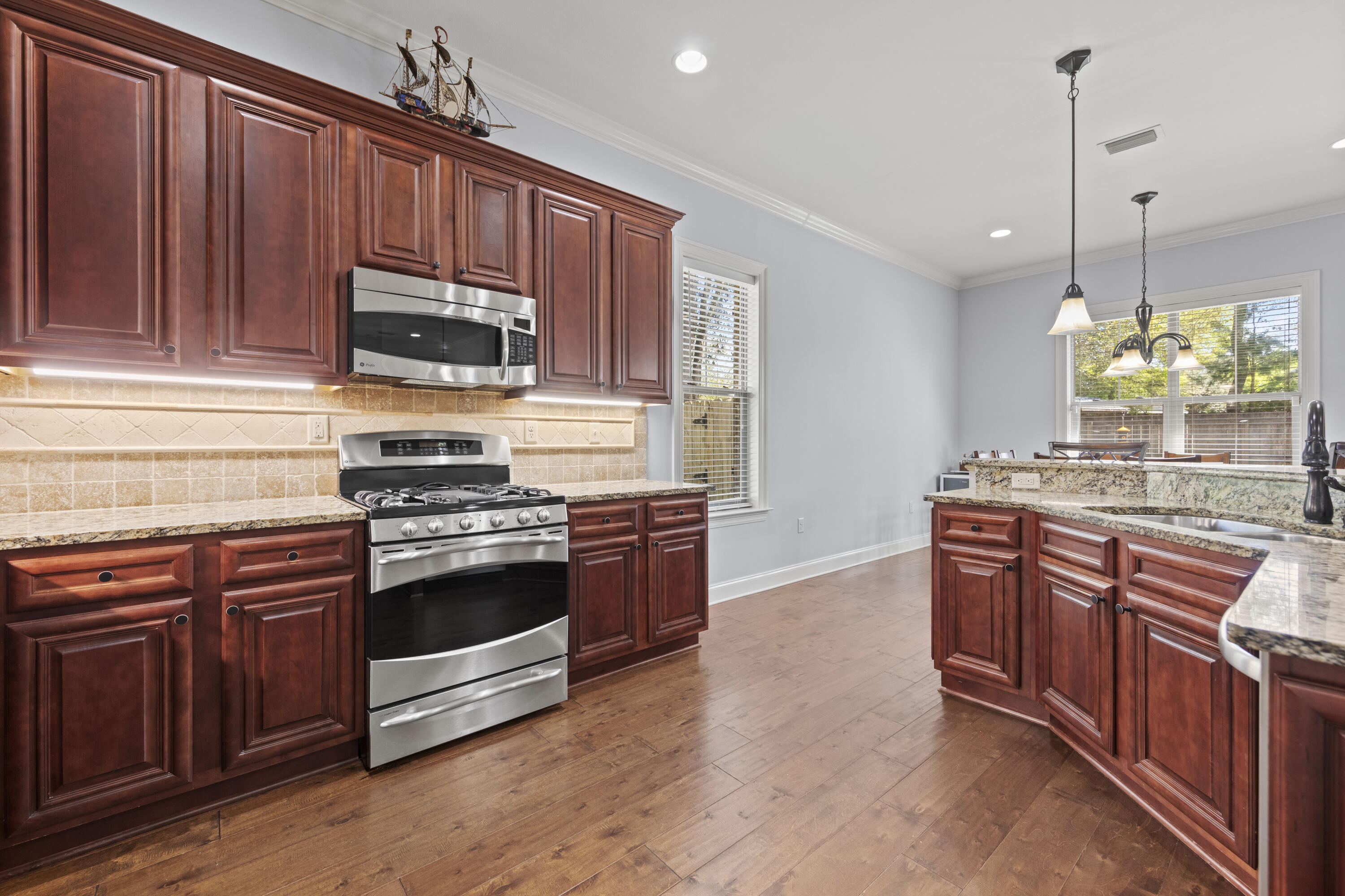 PRESERVE AT SWIFT CREEK - Residential