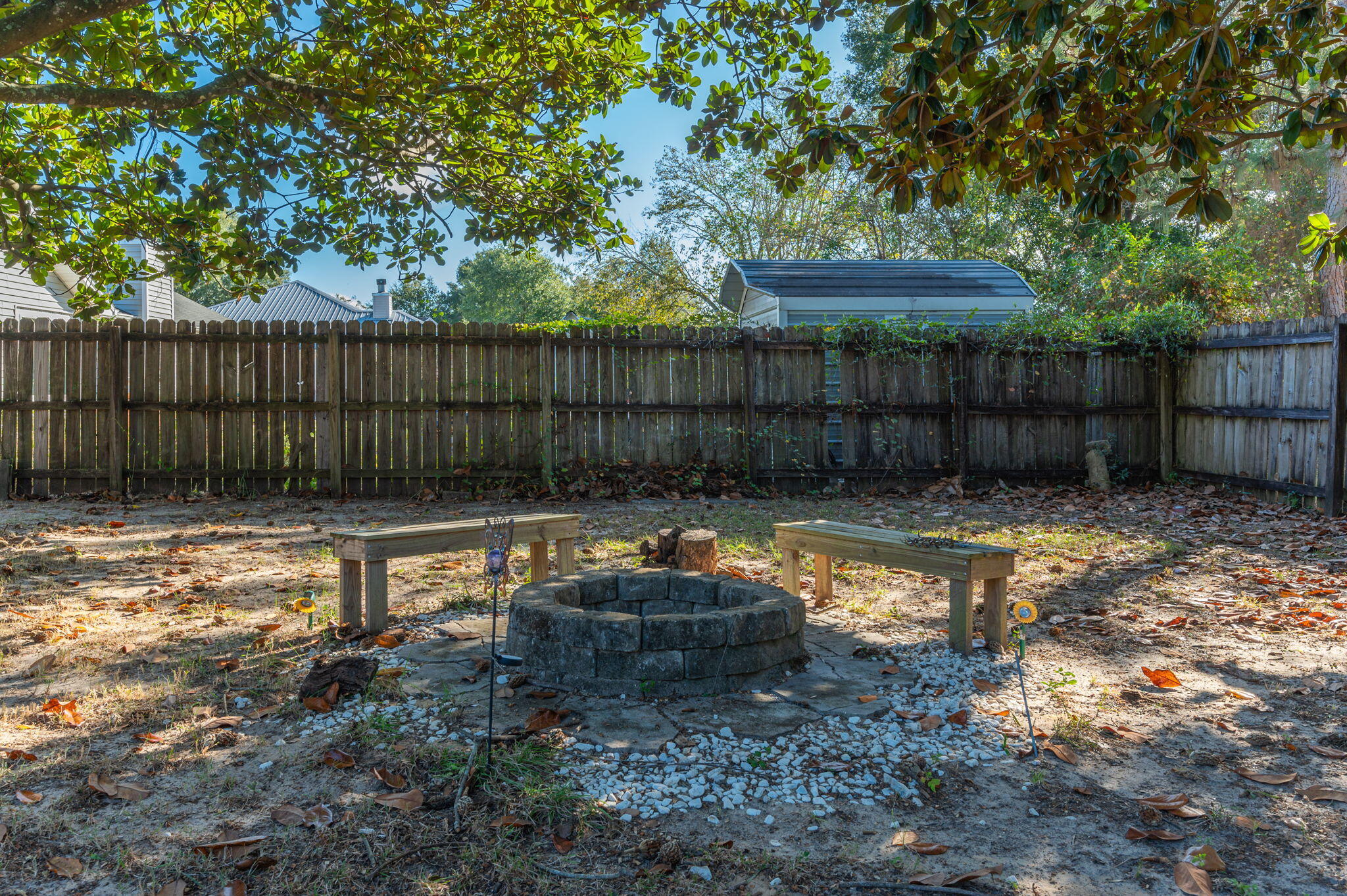 HOLLYROD PARK - Residential