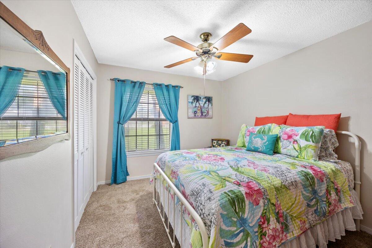 BAY WOODS - Residential