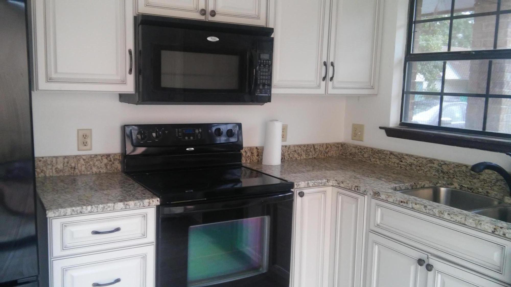 HIDDEN TRAILS PH 1 - Residential Lease