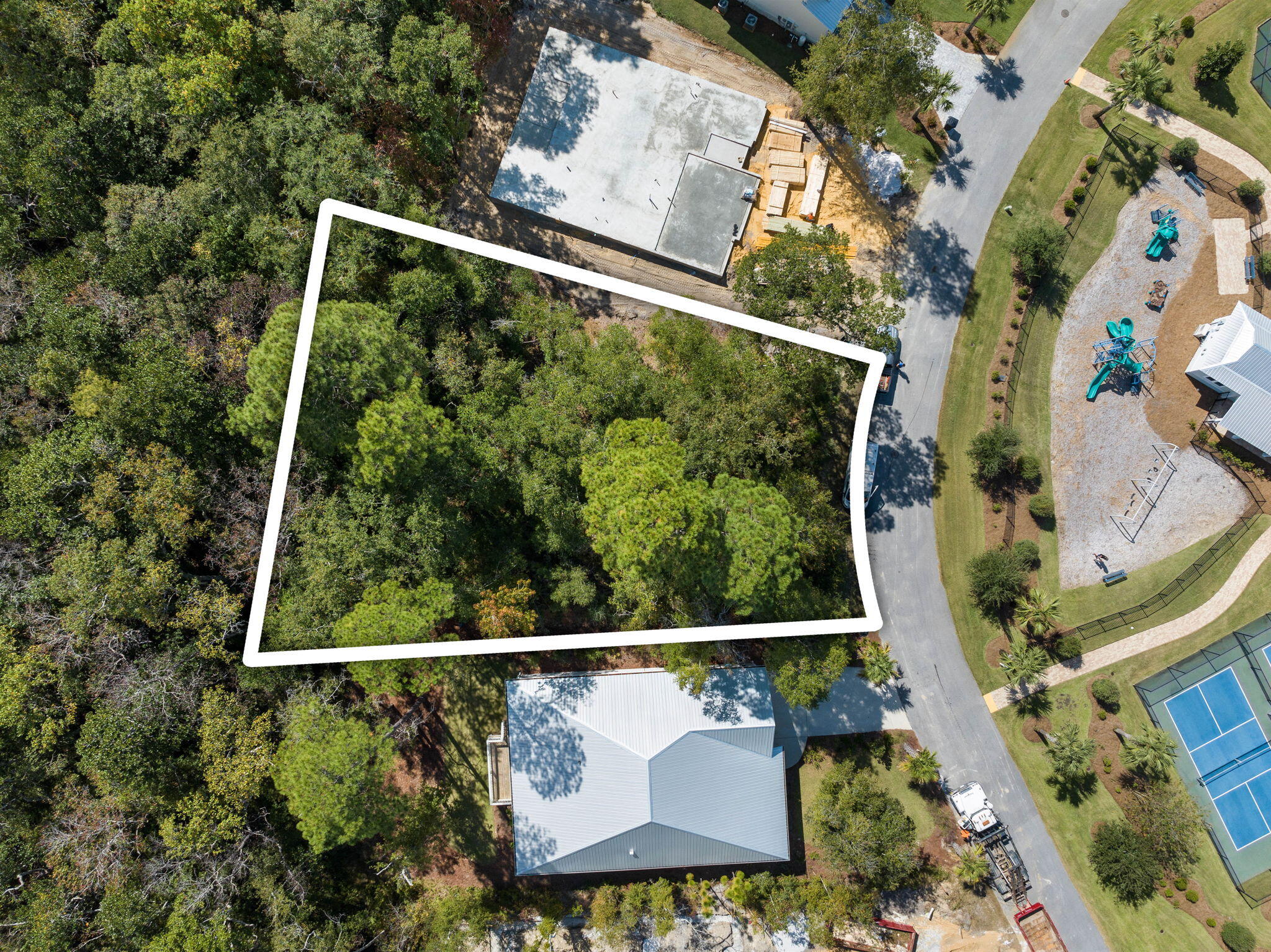 BEAR CREEK COTTAGES - Land