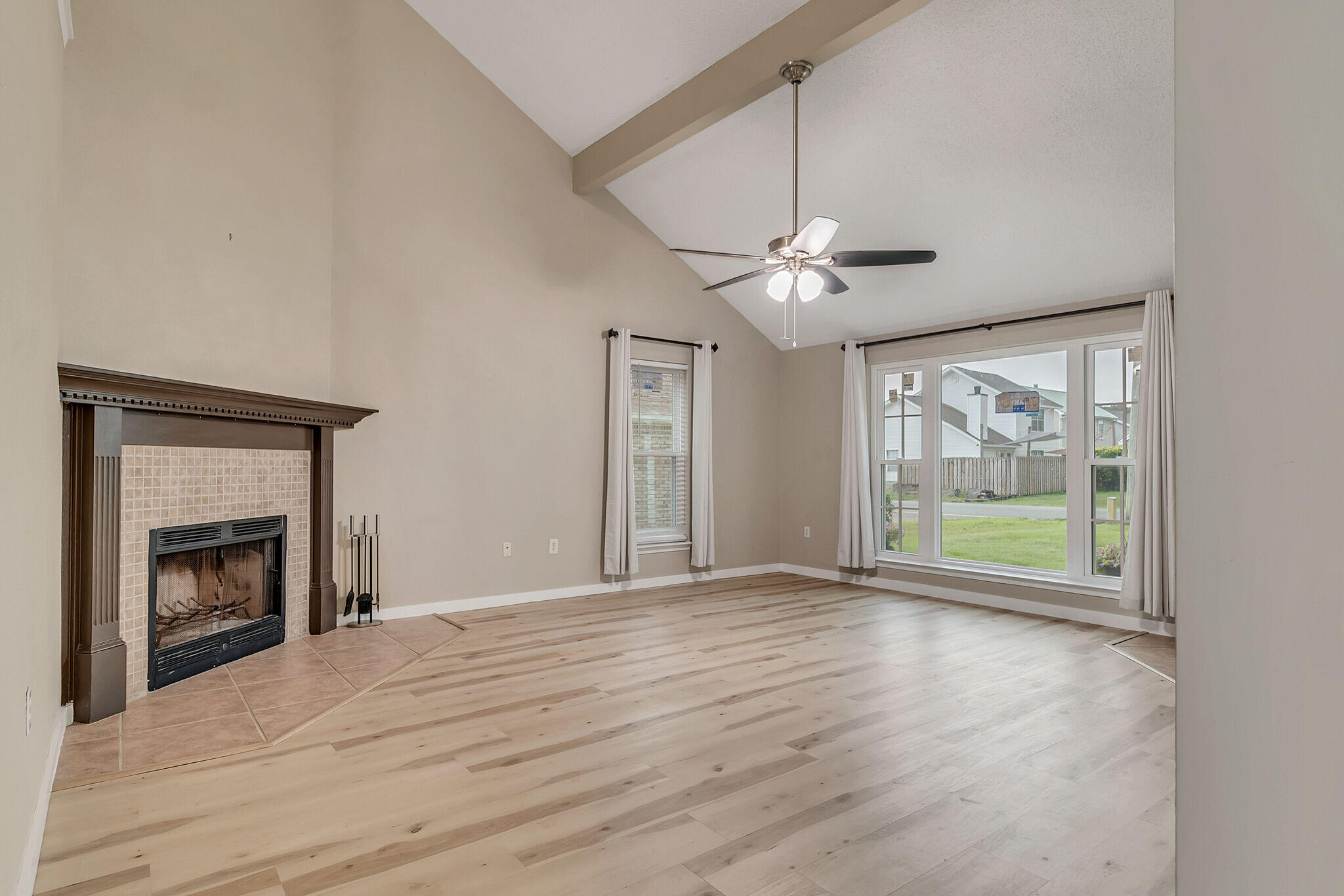 SANDY RIDGE ESTATES - Residential Lease