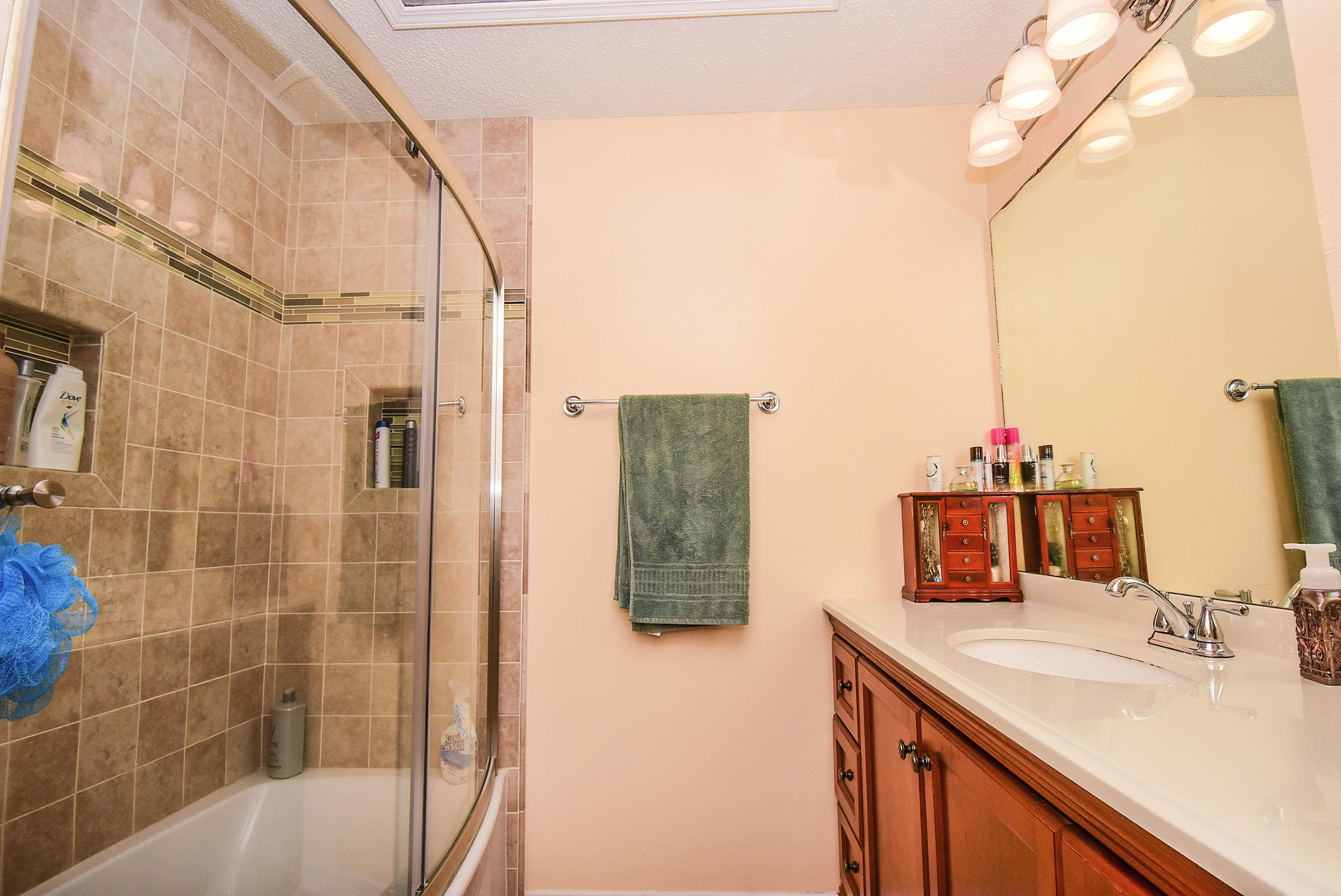 BRISTOL PARK - Residential