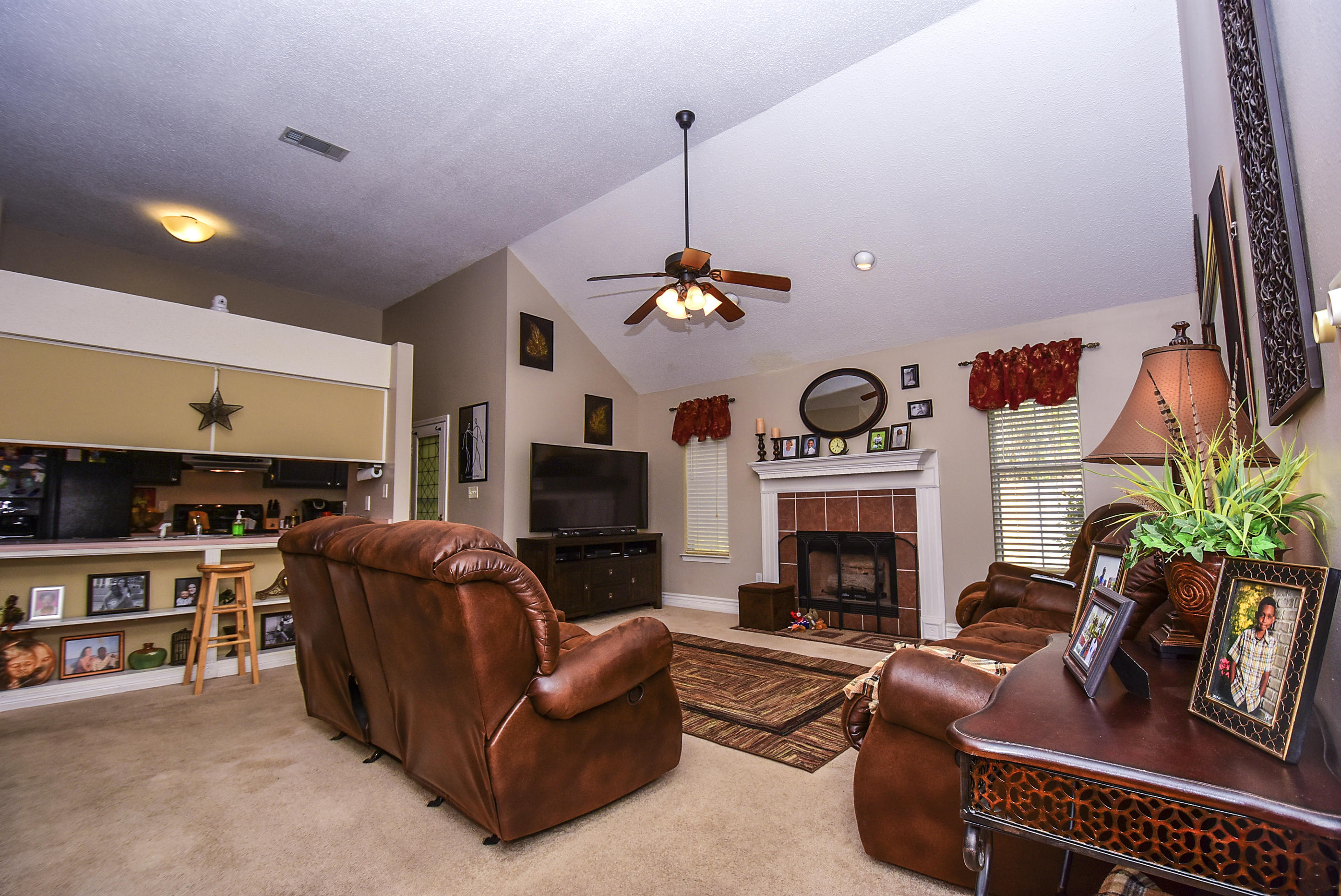 BRISTOL PARK - Residential