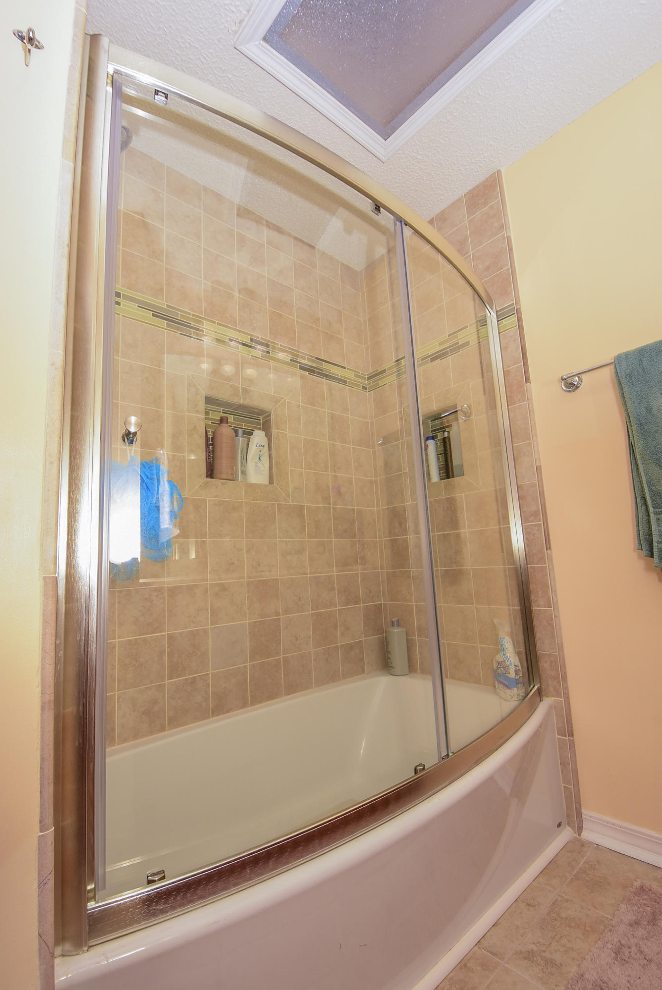 BRISTOL PARK - Residential