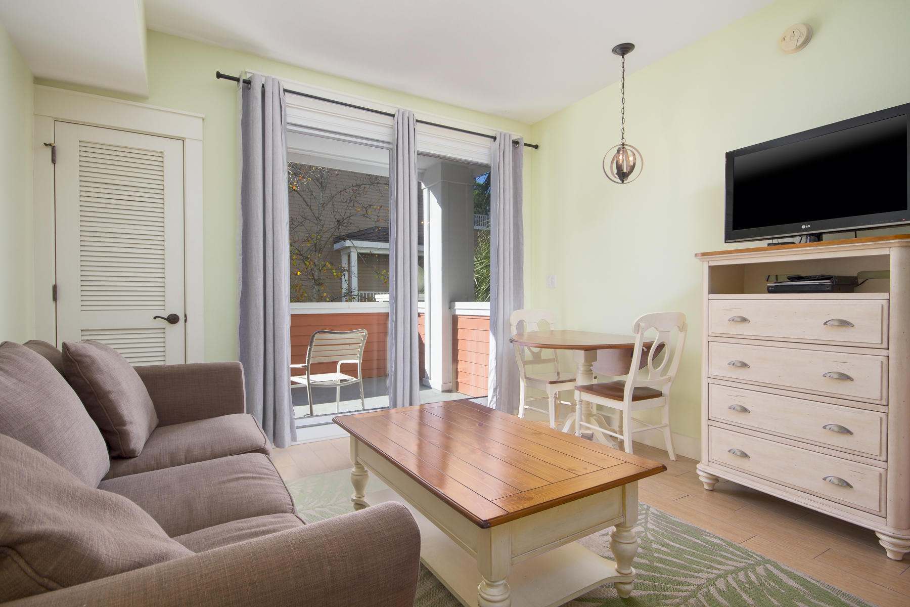 MARKET STREET INN - Residential