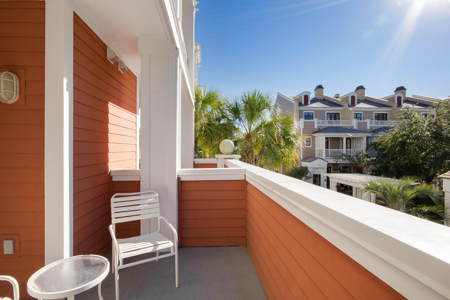 MARKET STREET INN - Residential