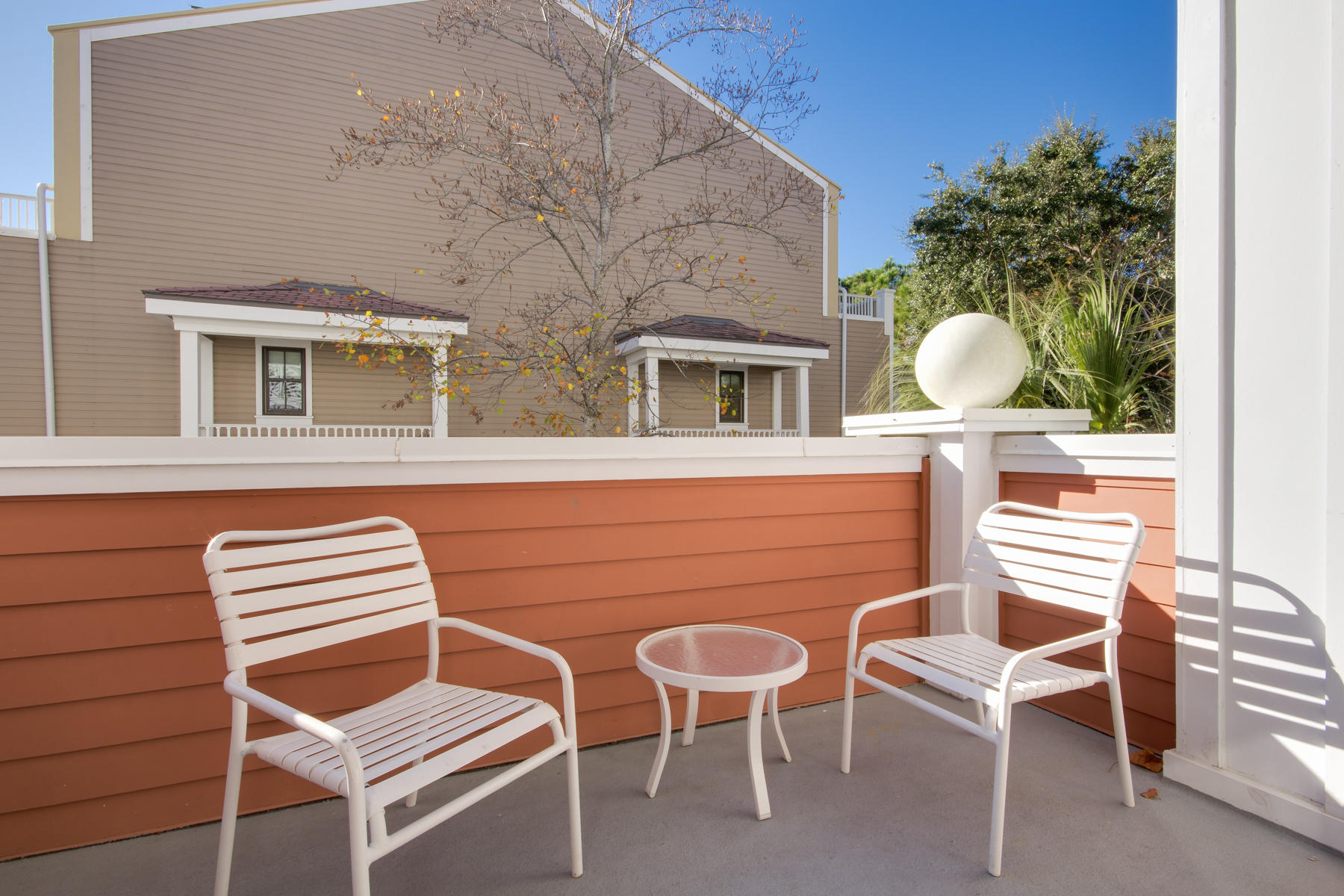 MARKET STREET INN - Residential