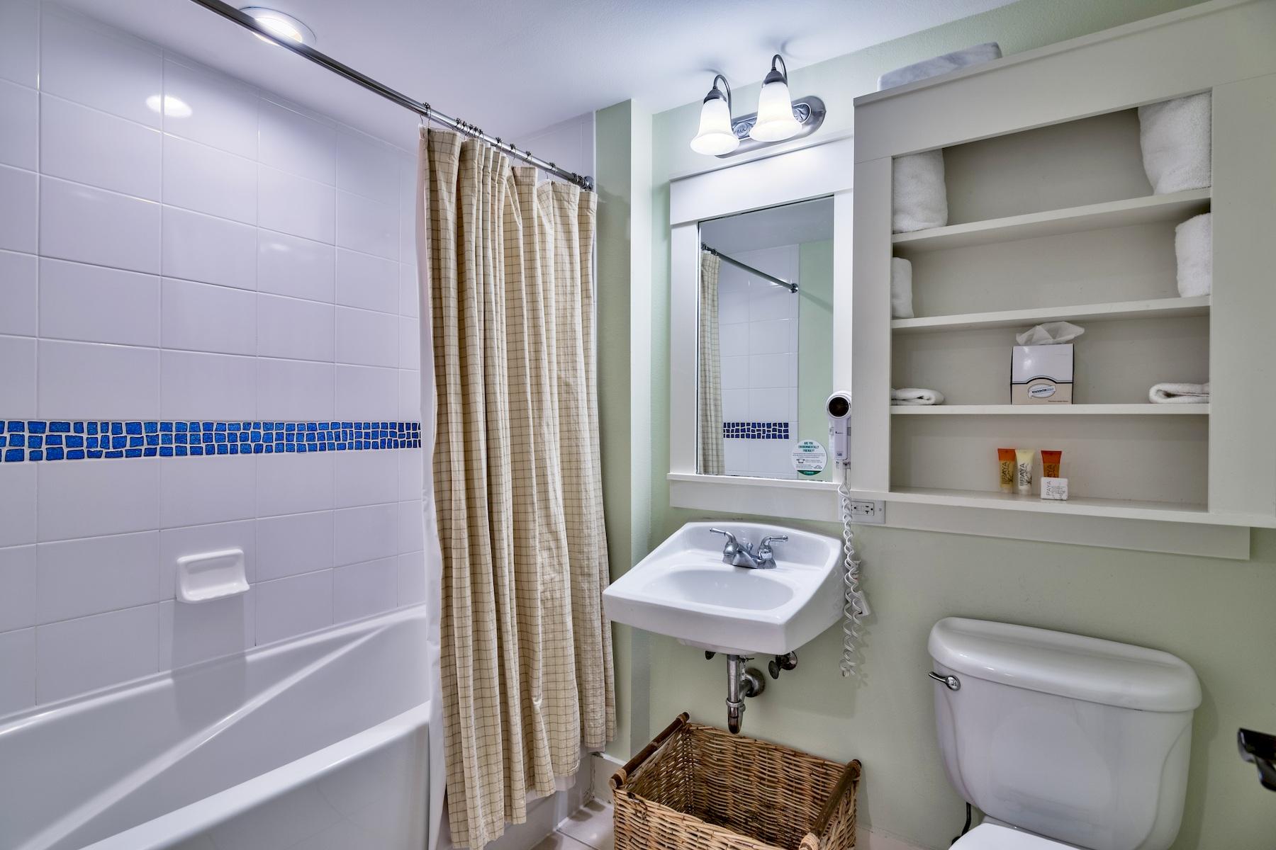 MARKET STREET INN - Residential