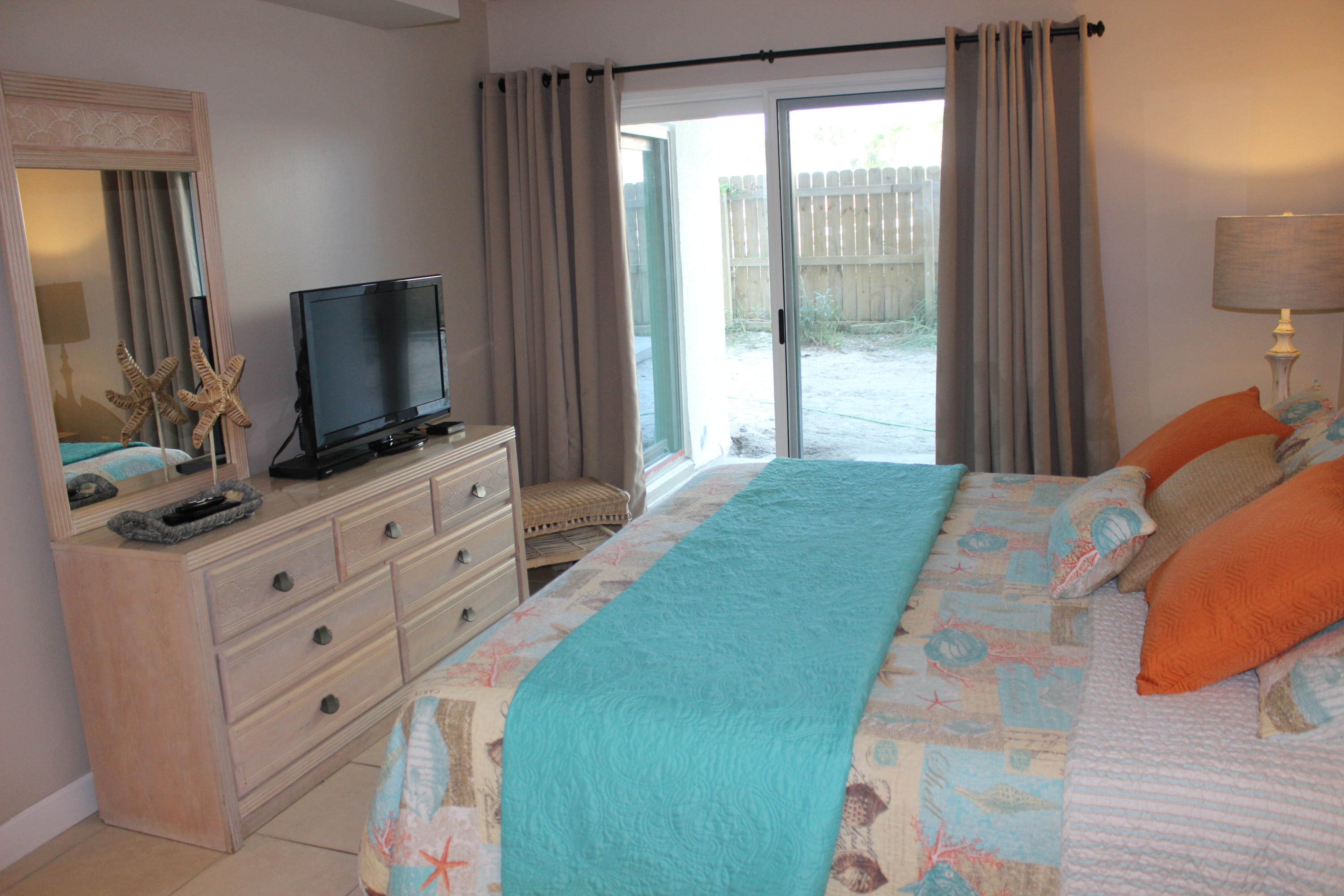 EMERALD ISLE - Residential