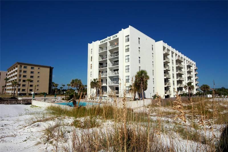EMERALD ISLE - Residential