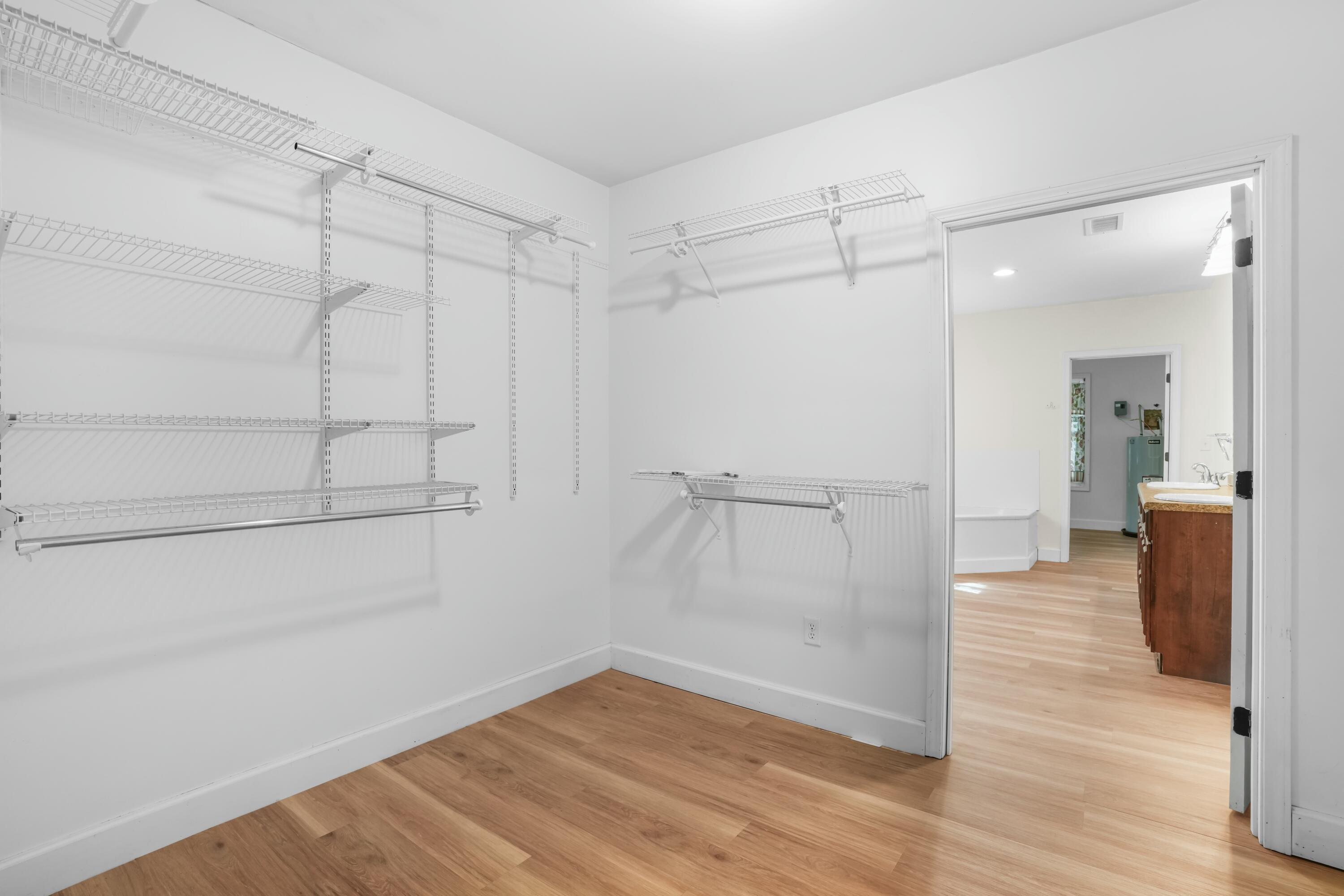 METES & BOUNDS - Residential Lease