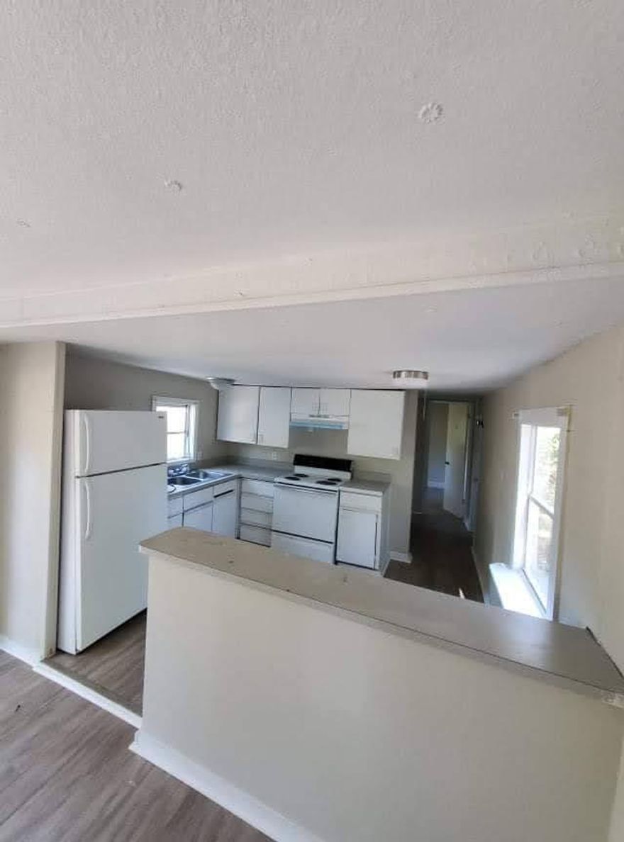 New updated mobile home in a nice area. Washer and dryer in the unit. Nice quiet park