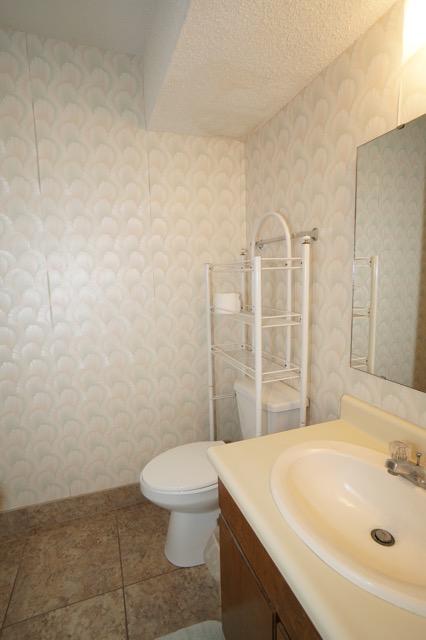 TRADEWIND CONDOS - Residential