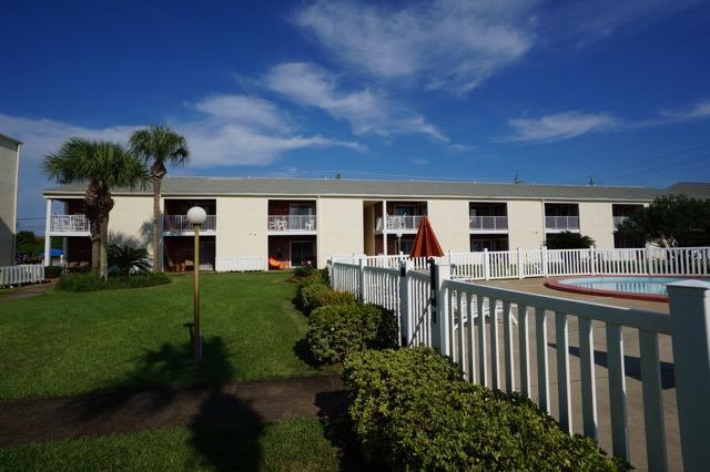 TRADEWIND CONDOS - Residential