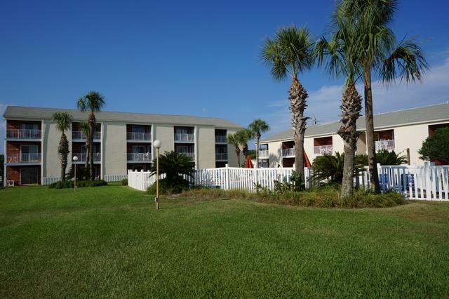 TRADEWIND CONDOS - Residential