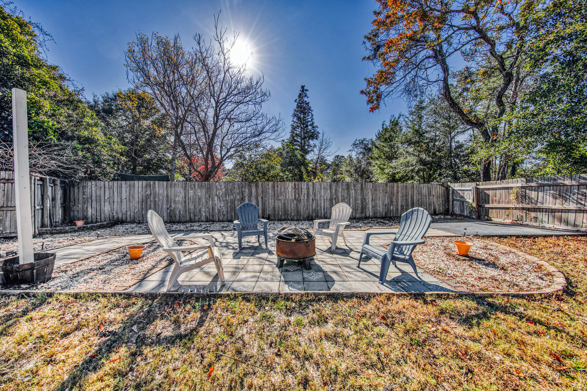 RAINTREE ESTATES - Residential