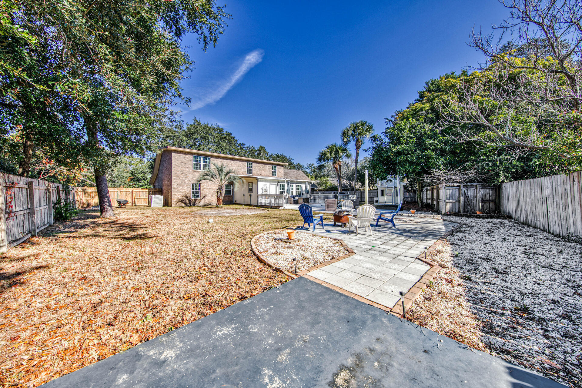 RAINTREE ESTATES - Residential