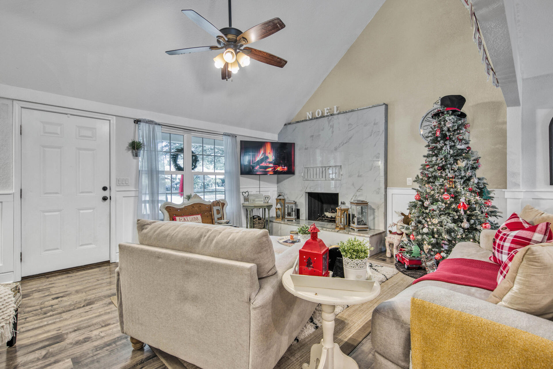RAINTREE ESTATES - Residential