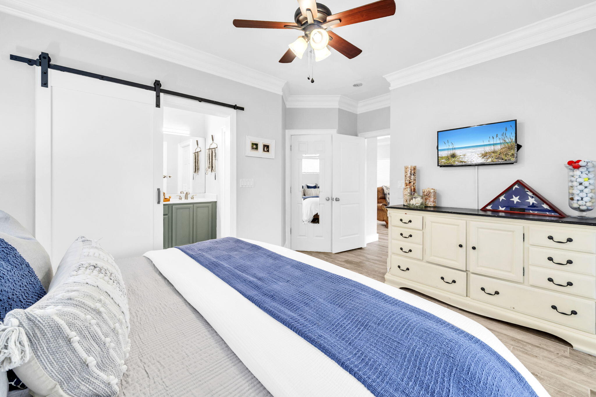 CALUSA BAY S/D - Residential