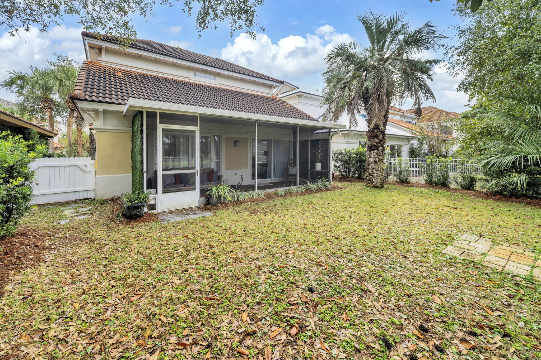 CALUSA BAY S/D - Residential