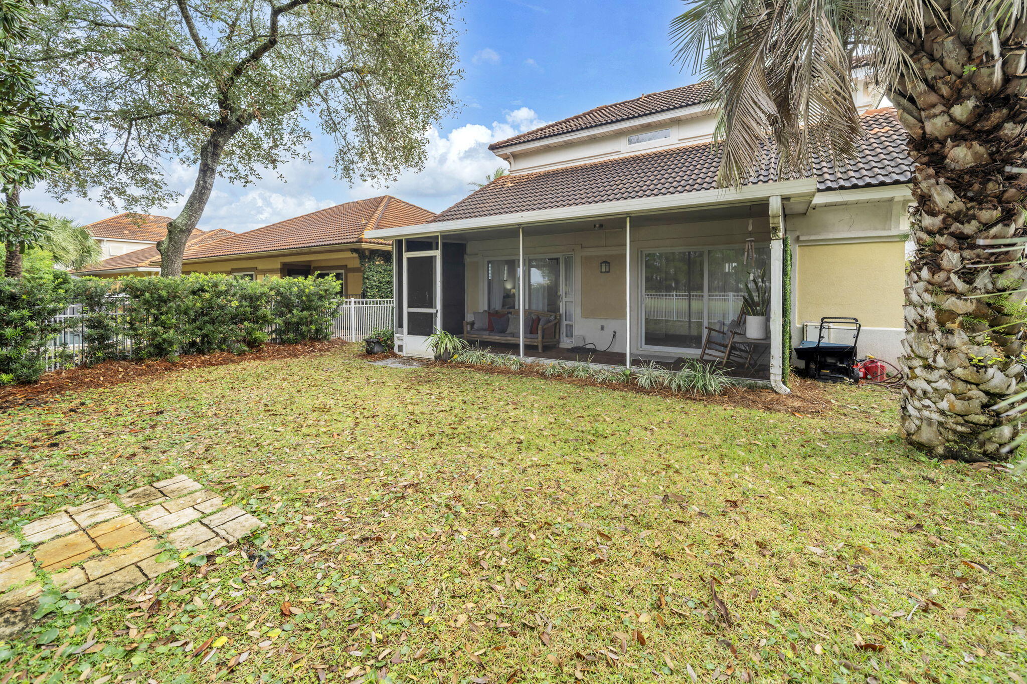 CALUSA BAY S/D - Residential