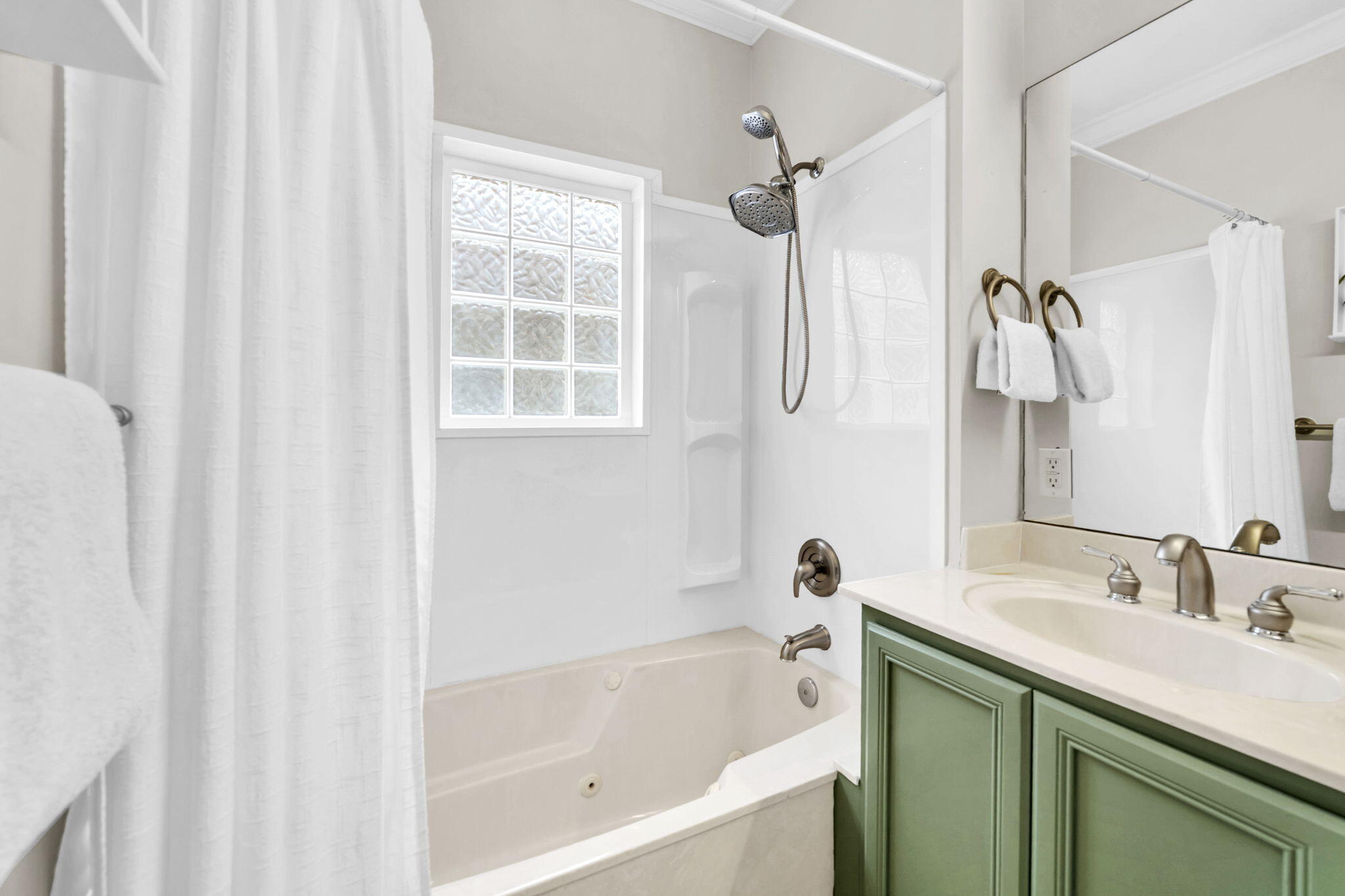 CALUSA BAY S/D - Residential