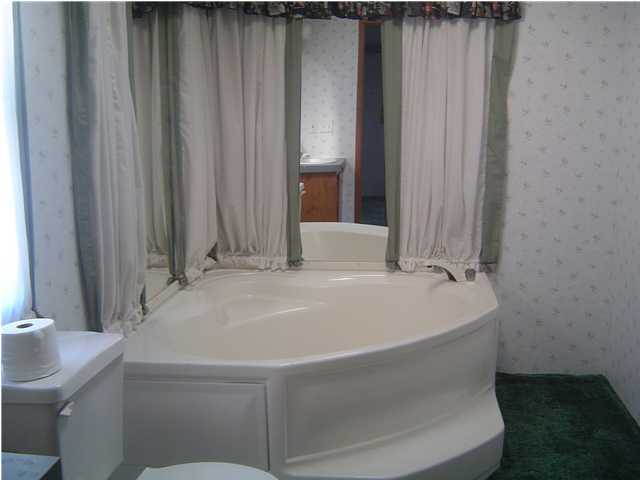 EAST BAY HEIGHTS - Residential