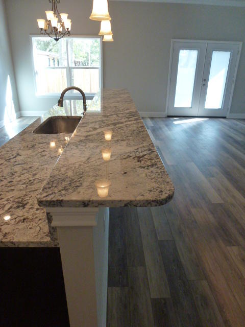 LLOYD & HETHERINGTON - Residential