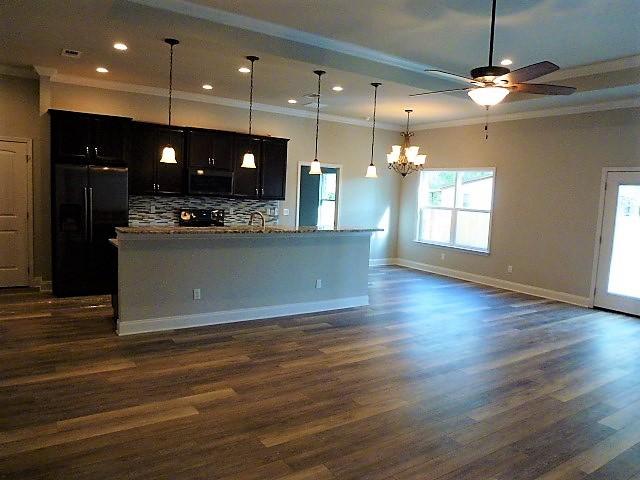 LLOYD & HETHERINGTON - Residential