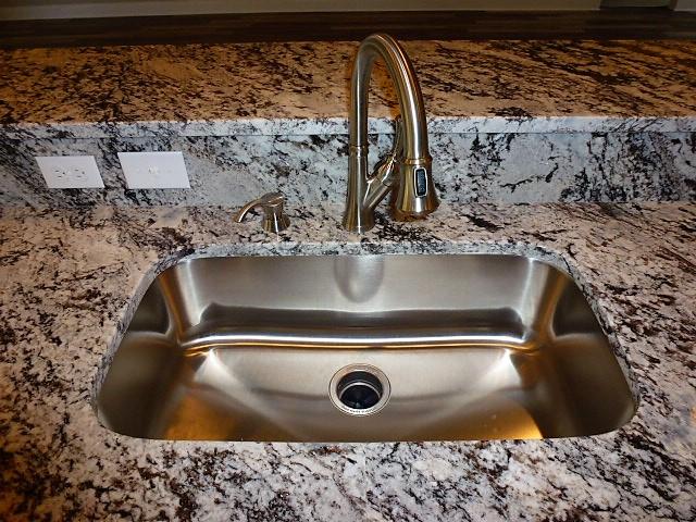 LLOYD & HETHERINGTON - Residential