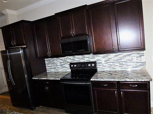 LLOYD & HETHERINGTON - Residential