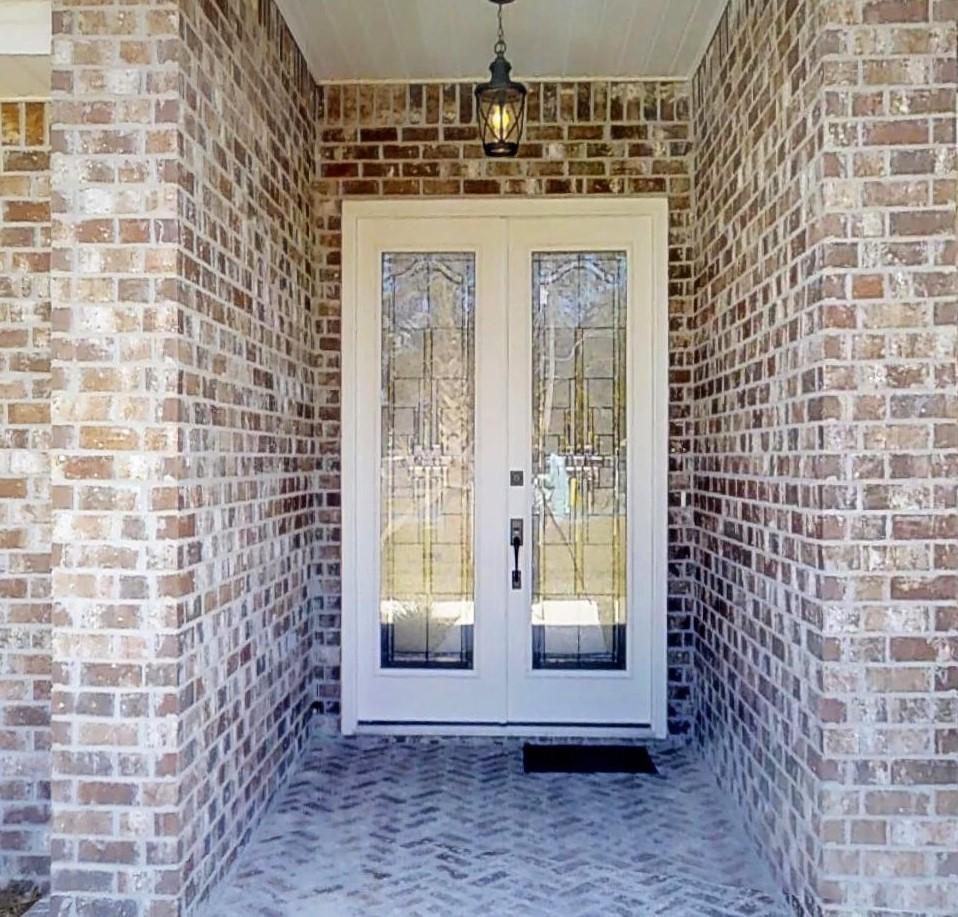 LLOYD & HETHERINGTON - Residential