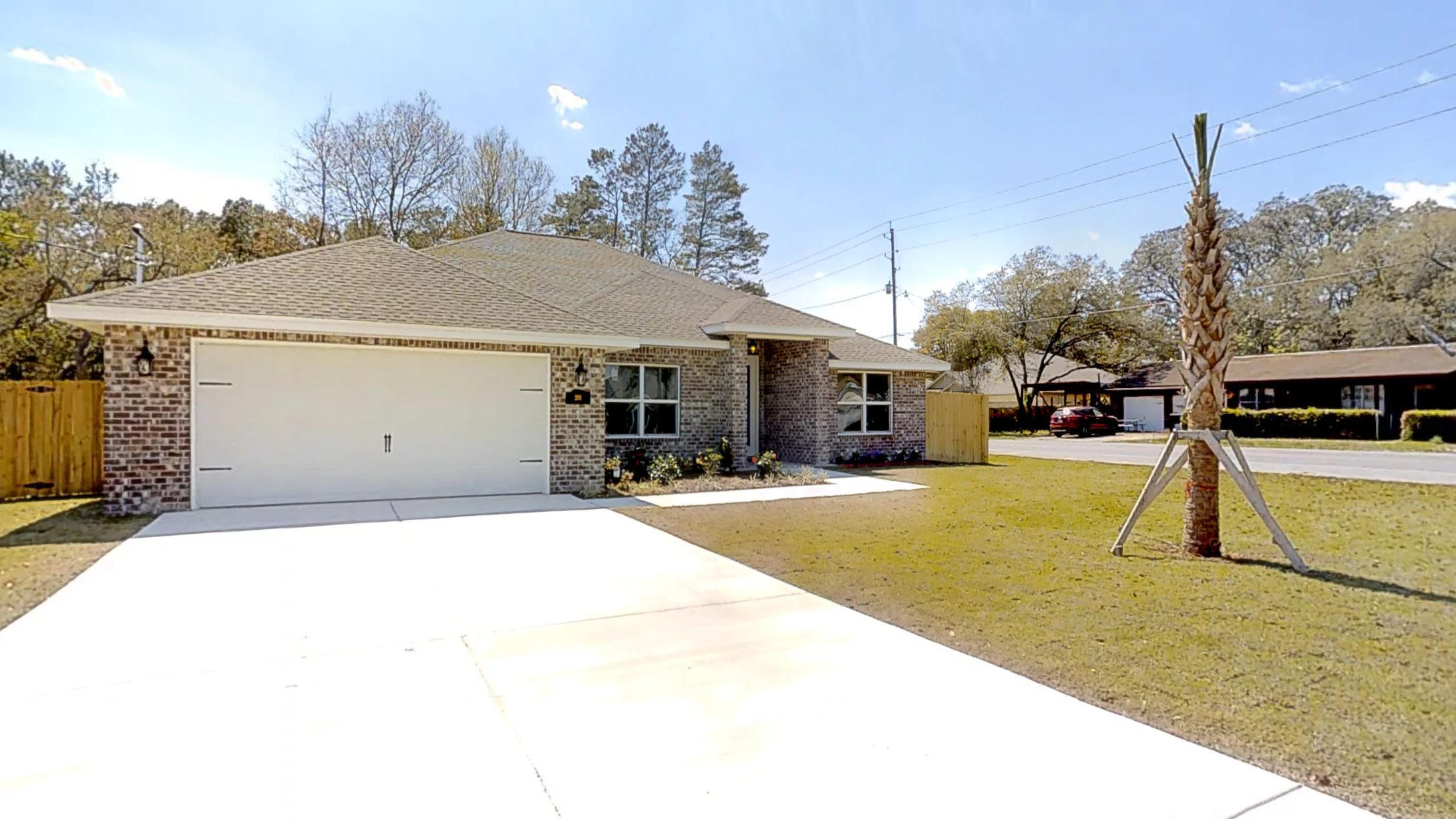 LLOYD & HETHERINGTON - Residential