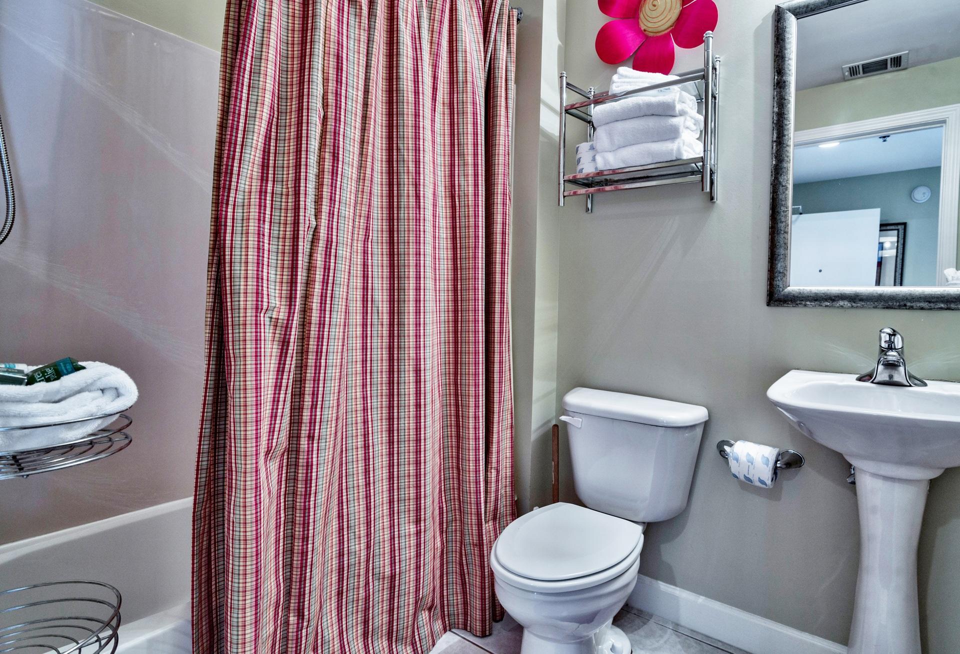 SPLASH CONDO - Residential