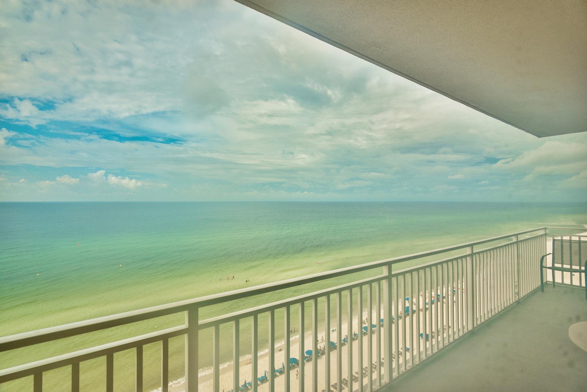 SPLASH CONDO - Residential