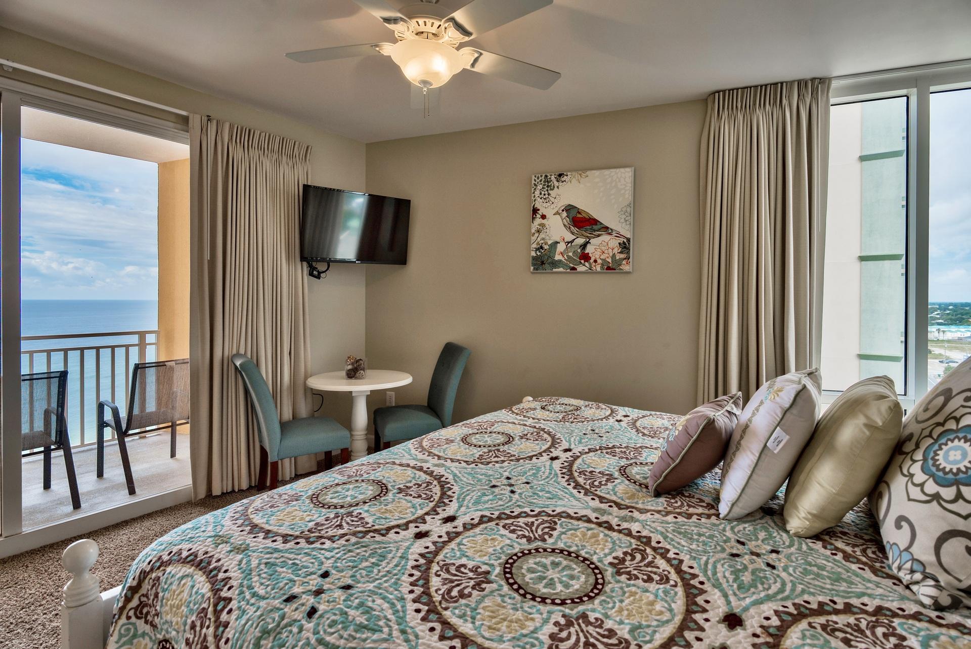 SPLASH CONDO - Residential