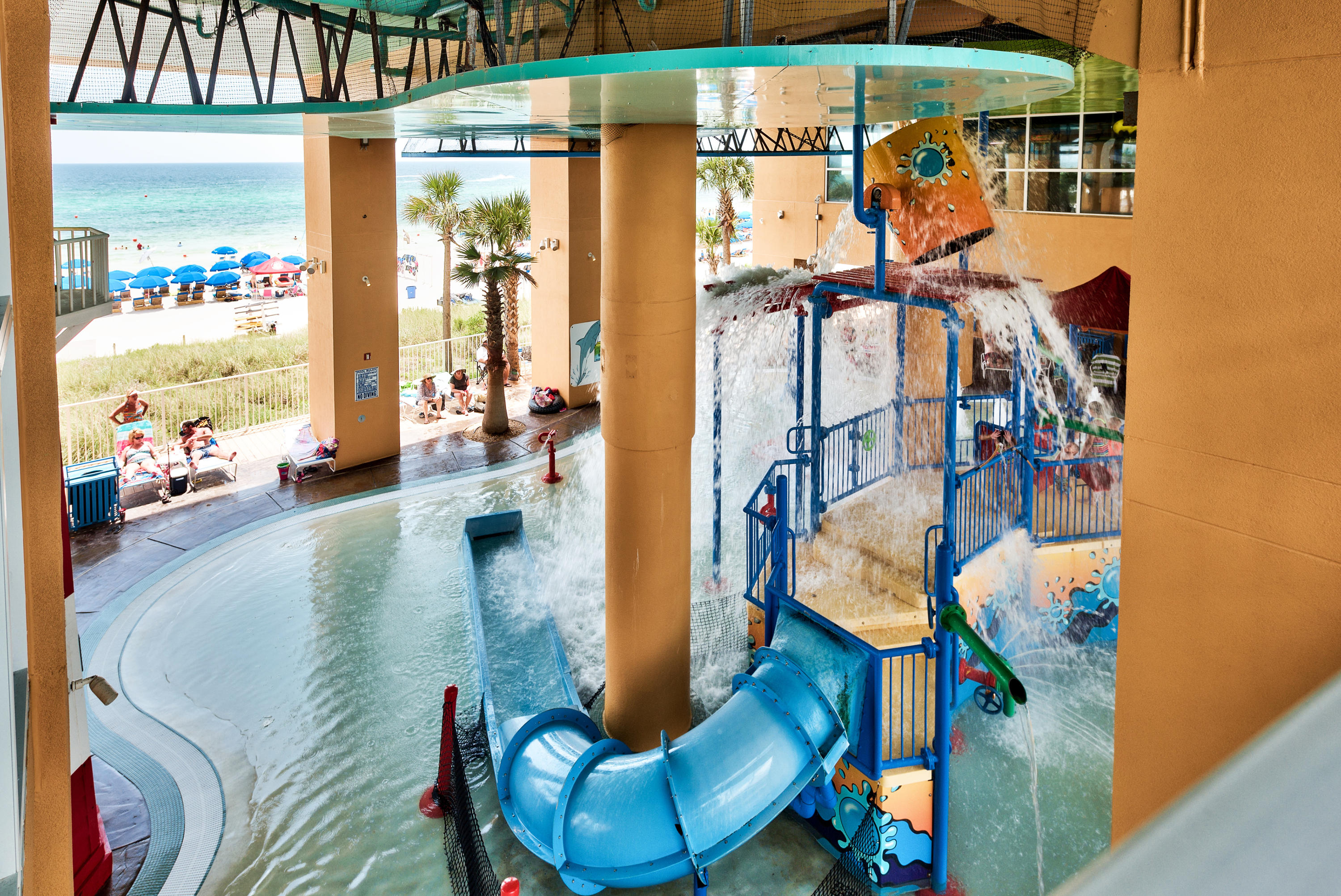 SPLASH CONDO - Residential